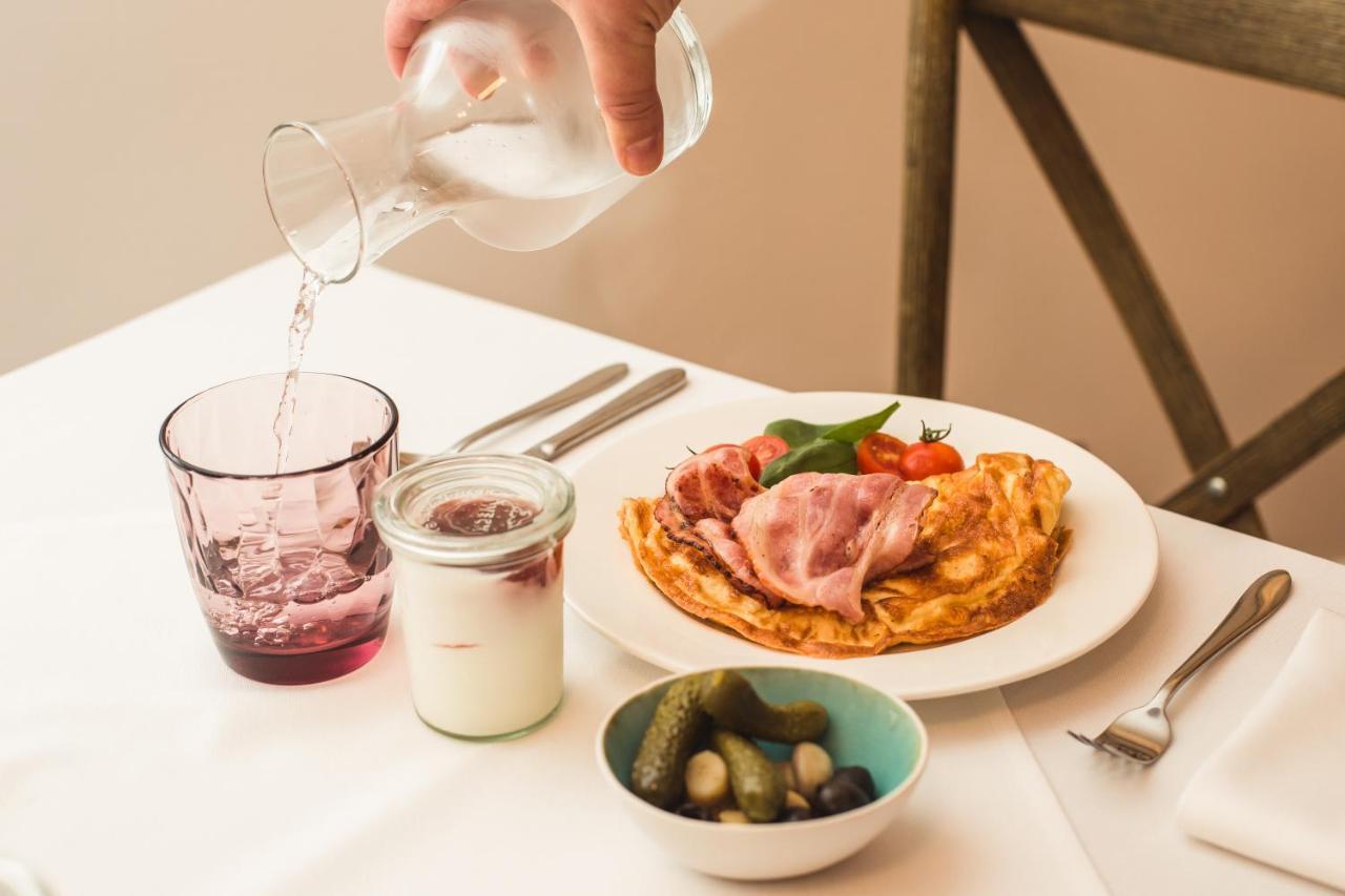 Art Hotel Roma Liepāja 외부 사진
